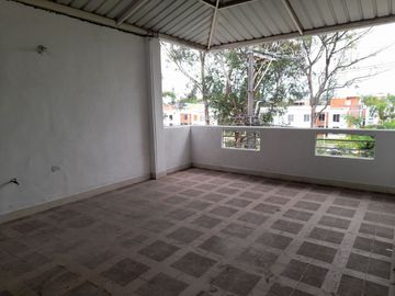 VENTA DE HERMOSA CASA EN LAS MERCEDES PALMIRA