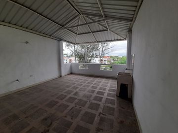 VENTA DE HERMOSA CASA EN LAS MERCEDES PALMIRA