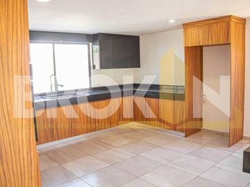 VENTA CASA EN MISIÓN DEL CAMPANARIO AL NORTE DE LA CIUDAD WAL