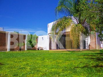 VENTA CASA EN MISIÓN DEL CAMPANARIO AL NORTE DE LA CIUDAD WAL