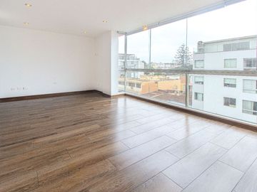 VENTA DEPARTAMENTO DUPLEX EXCLENTE TERRAZA Y PISCINA SURCO