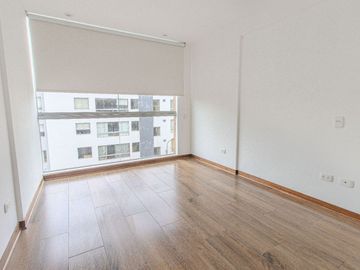 VENTA DEPARTAMENTO DUPLEX EXCLENTE TERRAZA Y PISCINA SURCO
