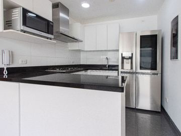 VENTA DEPARTAMENTO DUPLEX EXCLENTE TERRAZA Y PISCINA SURCO