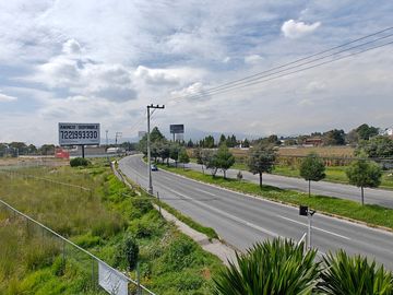 Edificio en venta en Metepec, sobre Av Tecnológico.