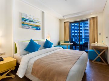 1 BR QUEEN SUITE UNIT FOR SALE AT SAVOY HOTEL BORACAY