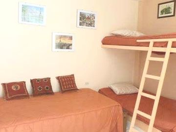 SE VENDE HERMOSA CASA DE PLAYA, EN CONDOMINIO ISLA DEL SOL.