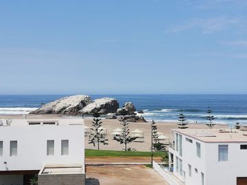 SE VENDE HERMOSA CASA DE PLAYA, EN CONDOMINIO ISLA DEL SOL.