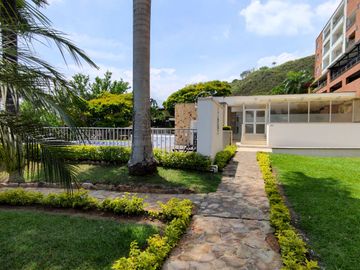 APARTAMENTO EN VENTA LOS CRISTALES