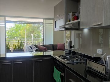 APARTAMENTO EN VENTA LOS CRISTALES