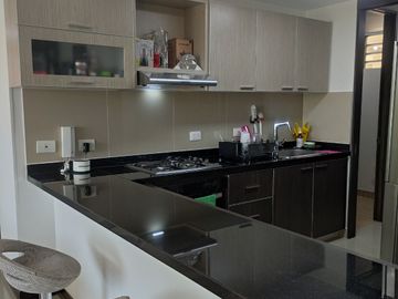 APARTAMENTO EN VENTA LOS CRISTALES