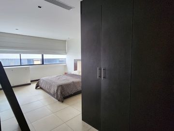 Puerto Santa Ana, Vendo Excelente Departamento con Vista al Río