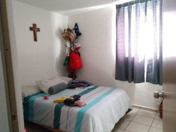 VENDO CASA EN LOS TREBOLES, ZAPOPAN CERCA DE BASILICA DE ZAPOPAN