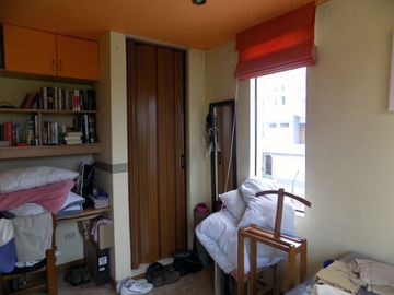 Se vende hermosa casa de 3 pisos en Av Caminos del Inca, Surco!