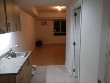 Studio Type Condo Unit for Sale in Ugong, Pasig City