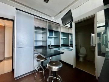 Office Unit for Sale in Alabang, Muntinlupa city
