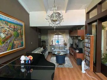 Split-Level House w/ 6-Bedrooms for Sale in Little Baguio, San Juan City