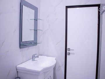 DIJUAL RUMAH BERGAYA MAROKO UDARA SEJUK VIEW OK @ KAWASAN LEMBANG BANDUNG UTARA