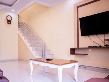 DIJUAL RUMAH BERGAYA MAROKO UDARA SEJUK VIEW OK @ KAWASAN LEMBANG BANDUNG UTARA
