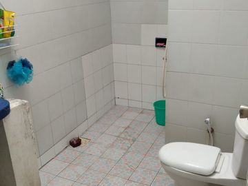 Rumah 20x12.5 Pinggir Jalan Bisa Tinggal Usaha, 1 Km Ke Superindo Bintaro
