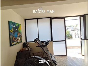 VENDO ESPECTÁCULAR CASA DE 236 MTS2, DE 3 NIVELES, 7 HABITACIONES AMPLIAS.