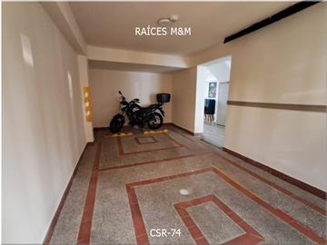 VENDO ESPECTÁCULAR CASA DE 236 MTS2, DE 3 NIVELES, 7 HABITACIONES AMPLIAS.