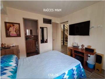 VENDO ESPECTÁCULAR CASA DE 236 MTS2, DE 3 NIVELES, 7 HABITACIONES AMPLIAS.