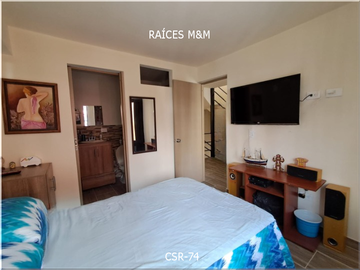 VENDO ESPECTÁCULAR CASA DE 236 MTS2, DE 3 NIVELES, 7 HABITACIONES AMPLIAS.