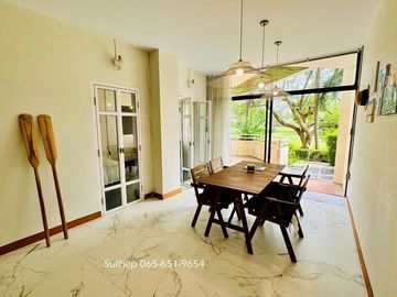 Luxury Beachfront Condo for Sale at Bay View Resort Pattaya 2 Bedrooms 153 sqm Fully Furnished Stunning Sea View Pattaya, Chonburi