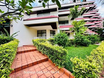 Luxury Beachfront Condo for Sale at Bay View Resort Pattaya 2 Bedrooms 153 sqm Fully Furnished Stunning Sea View Pattaya, Chonburi