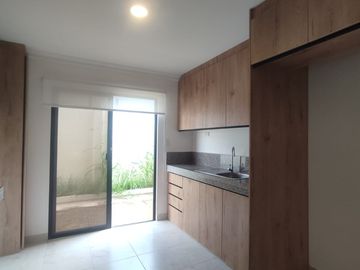 Venta Casa La Joya Etapa Granate Av Leon Febres Cordero Daule Guayaquil