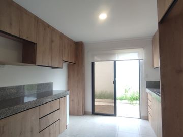 Venta Casa La Joya Etapa Granate Av Leon Febres Cordero Daule Guayaquil