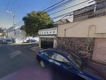 CASA EN PLUTARCO GONZALEZ 