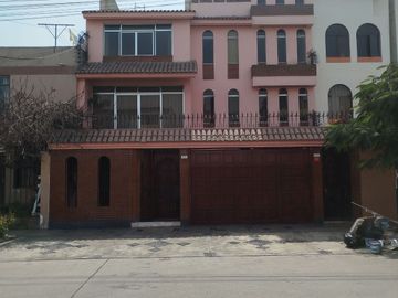 BONITO DEPTO EN VENTA 2DO PISO EN SANTA CATALINA
