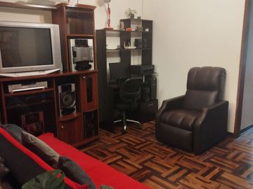 BONITO DEPTO EN VENTA 2DO PISO EN SANTA CATALINA