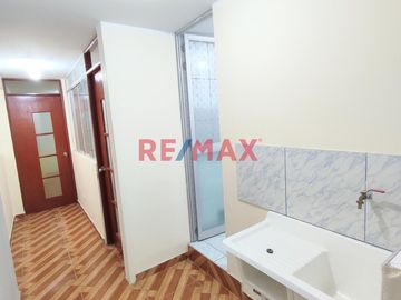 Oportunidad Única: Departamento Económico y Acogedor en Santa Anita