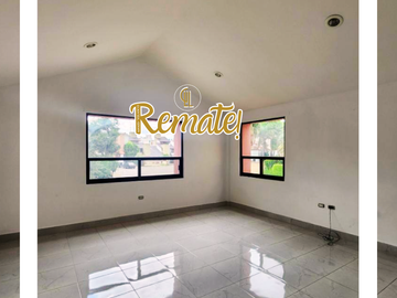 CASA EN REMATE EN FRACCIONAMIENTO PASEOS DE CHOLULA PUEBLA