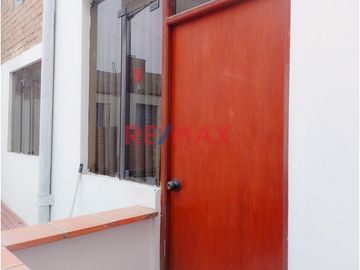 Se Alquilan 2 Habitaciones En La Ensenada, La Molina