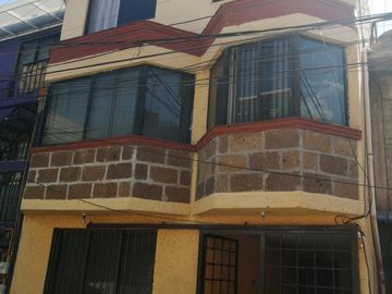 Edificio Departamentos en venta en Coyoacán
