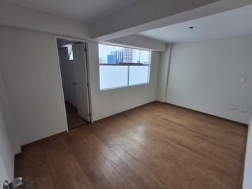 🏡 En Venta: Moderno Departamento En Casimiro Ulloa, Miraflores 🌆