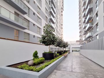 Venta de departamento santa catilina en condominio con cochera y 3 habitaciones
