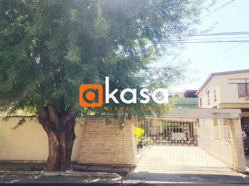 Casa en Venta Col. Roma, zona Contry, Ave. Garza Sada.