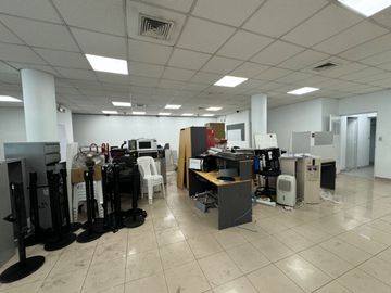 Vendo Local Comercial 400 m2 Chacarios Lima Cercado
