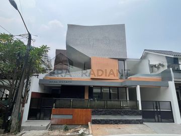 Dijual Rumah Baru di Cluster Bintaro Sektor 9 – One Gate System, Kolam Renang Pribadi