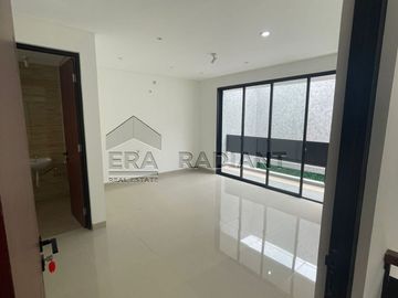 Dijual Rumah Baru di Cluster Bintaro Sektor 9 – One Gate System, Kolam Renang Pribadi