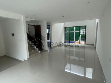Dijual Rumah Baru di Cluster Bintaro Sektor 9 – One Gate System, Kolam Renang Pribadi
