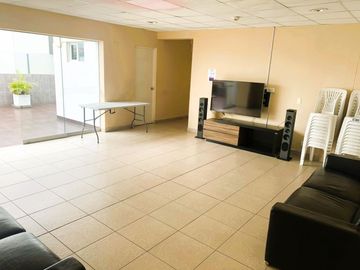 Venta de Departamento con Cochera y Depósito - Surquillo