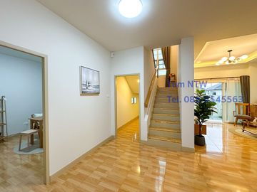 New Minimal Style 3 Bed House in Don Kaeo Mae Rim for Sale