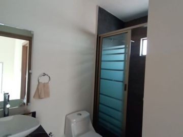 Tu Hogar Ideal: En Venta Casa de 2 habitaciones en PACHUCA con CISTERNA y COCINA de REGALO 🎁