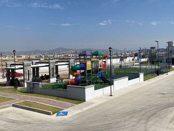 Tu Hogar Ideal: En Venta Casa de 2 habitaciones en PACHUCA con CISTERNA y COCINA de REGALO 🎁