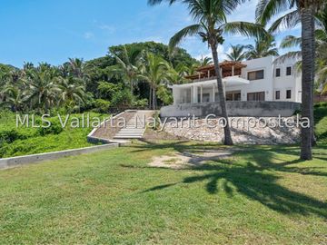 Villa de lujo en venta en Litibu